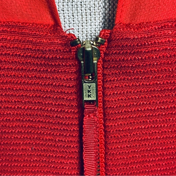 Maeve Red Dress with Sheer Panel and Criss Cross Neckline sz 0 - Picture 4 of 16